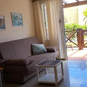 Apartment Hibiscos